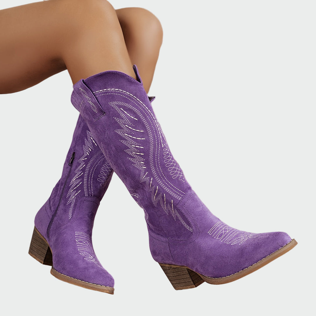Doireann - Elegant Embroidered Western Booties