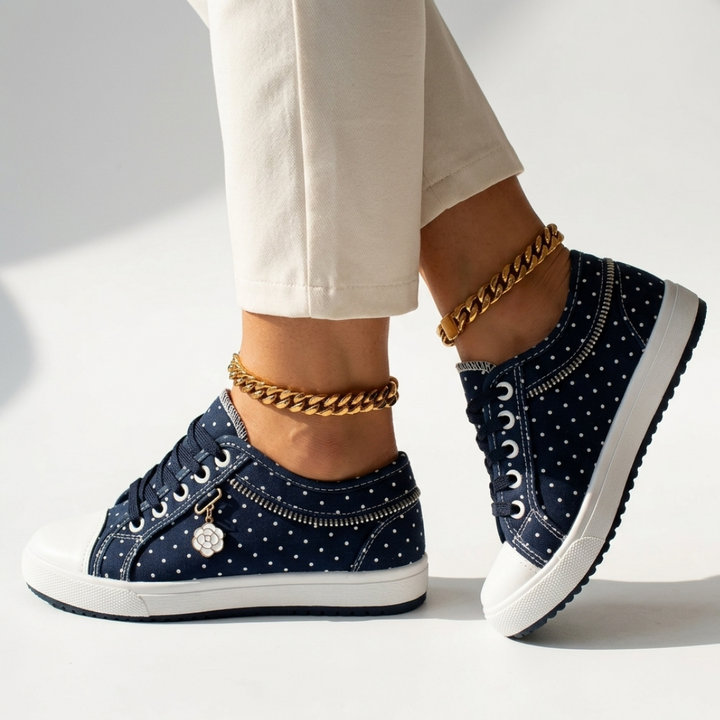 Ciara - Sneakers with Floral Details