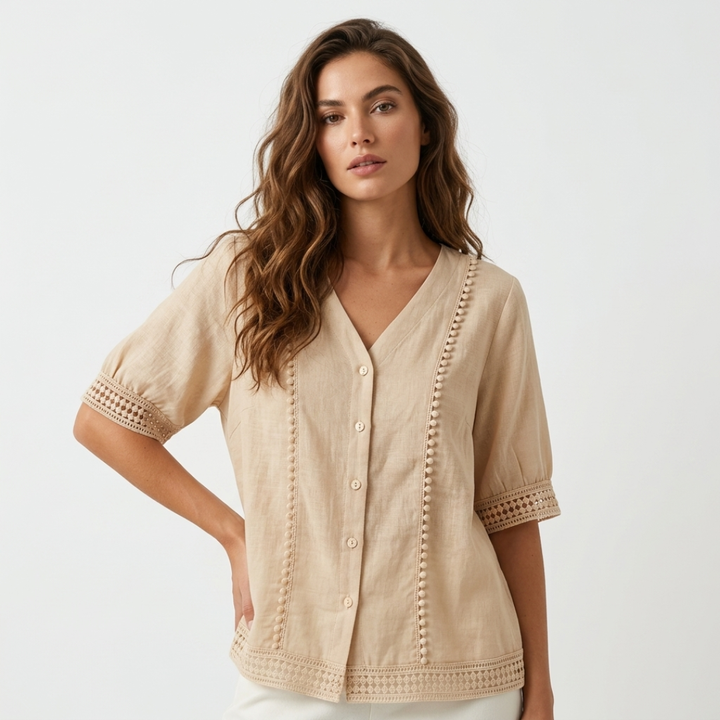 Deirdre - Airy and Light Blouse