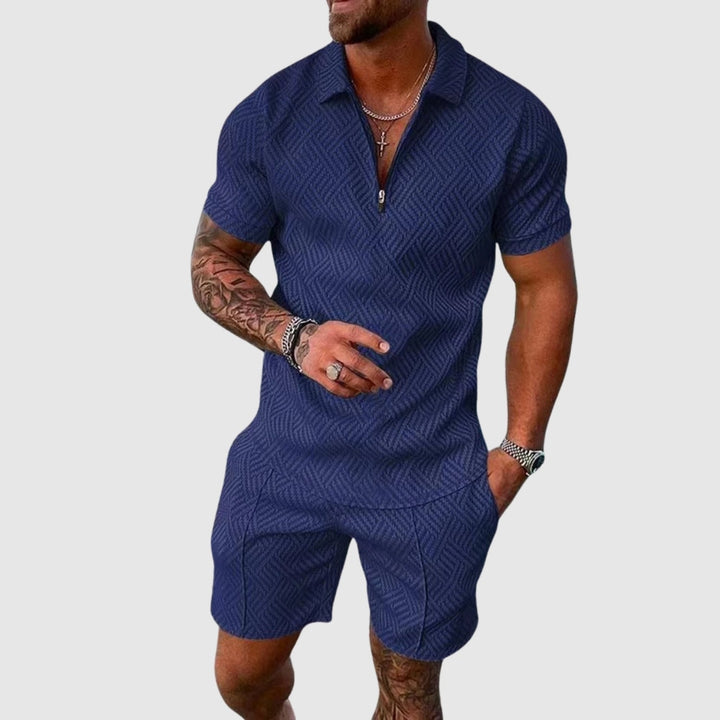 Ronan – Compact Style, Irresistible Approach