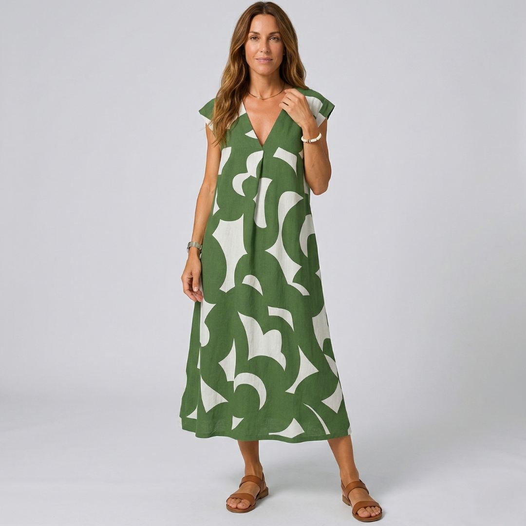 Saoirse - Dress with Subtle Details