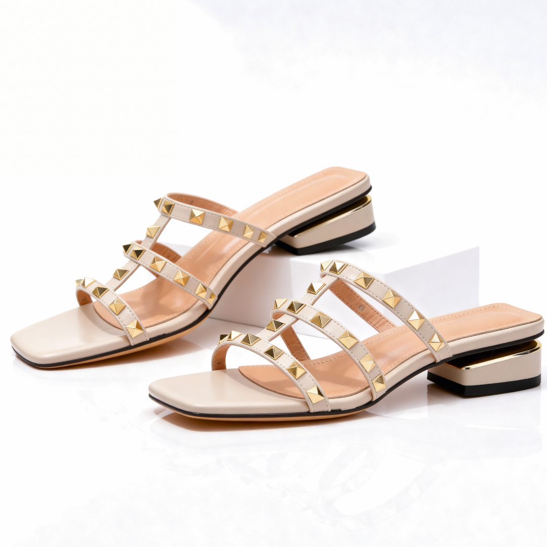 Melanie - Sandals with studs