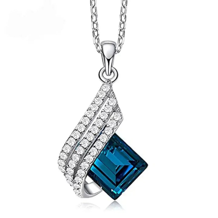 Marlene – Jewellery set with square sapphire