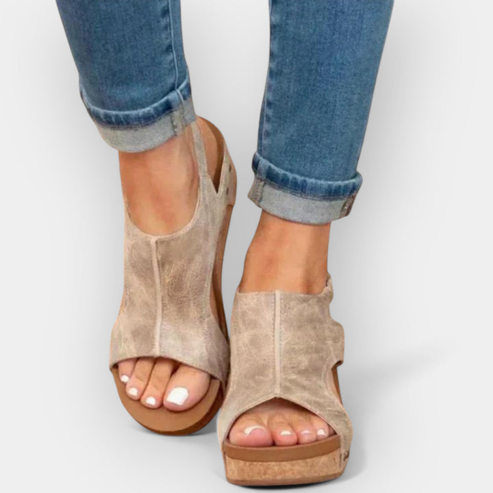 Platform sandals