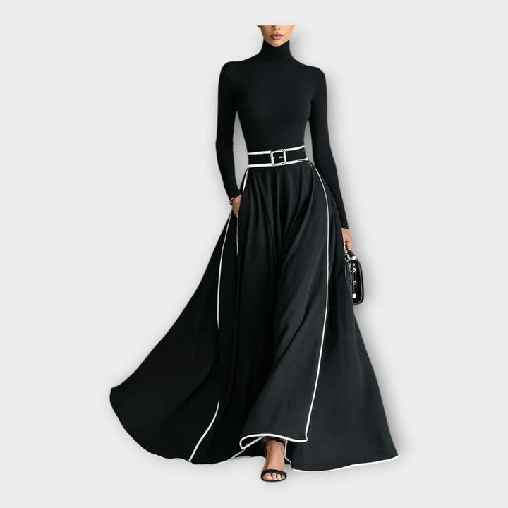 Lang kjole med minimalistisk finesse