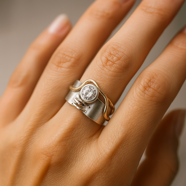 Ring Deirdre - Vintage in Dark Silver with Zirconia