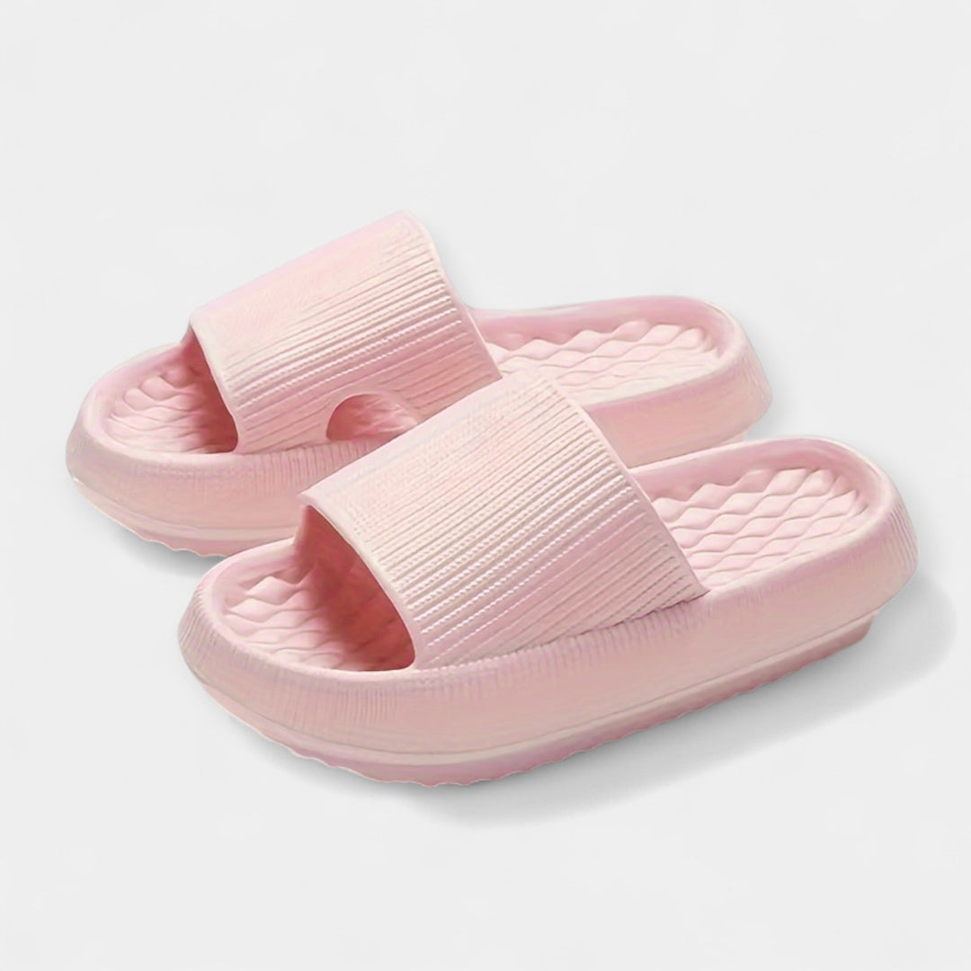 Slip-on summer sandals with a chunky sole
