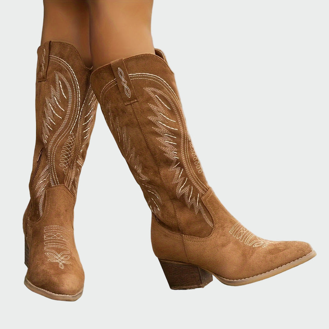 Doireann - Elegant Embroidered Western Booties