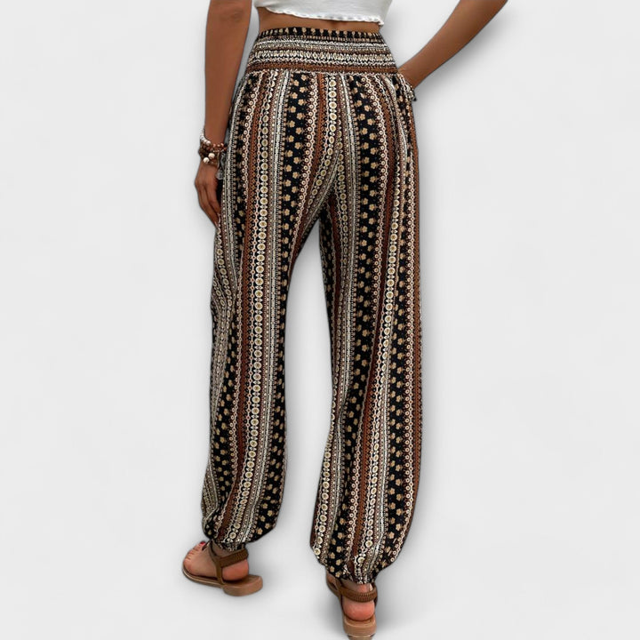 Caoimhe - Trousers with an Ethnic Pattern