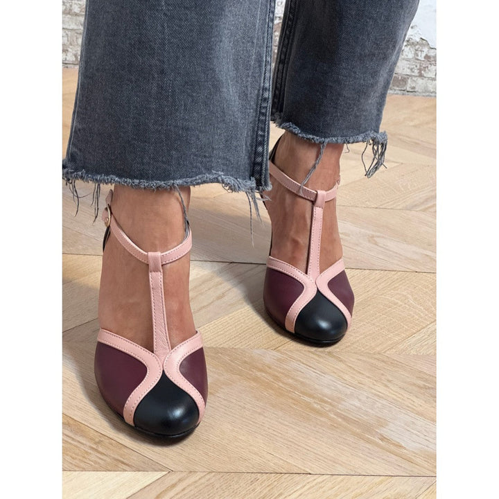 Órla - Retro Shoes with T-Strap