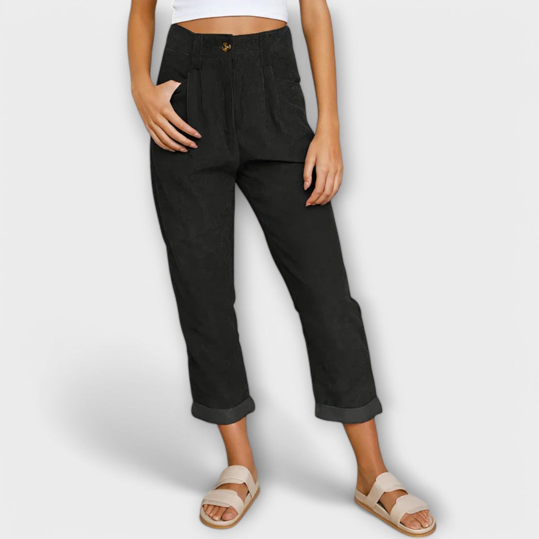 Sinéad - Modern Shorts
