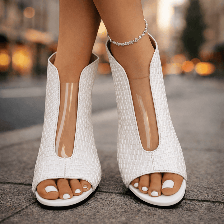 Caoimhe - High Heel Shoes with Details