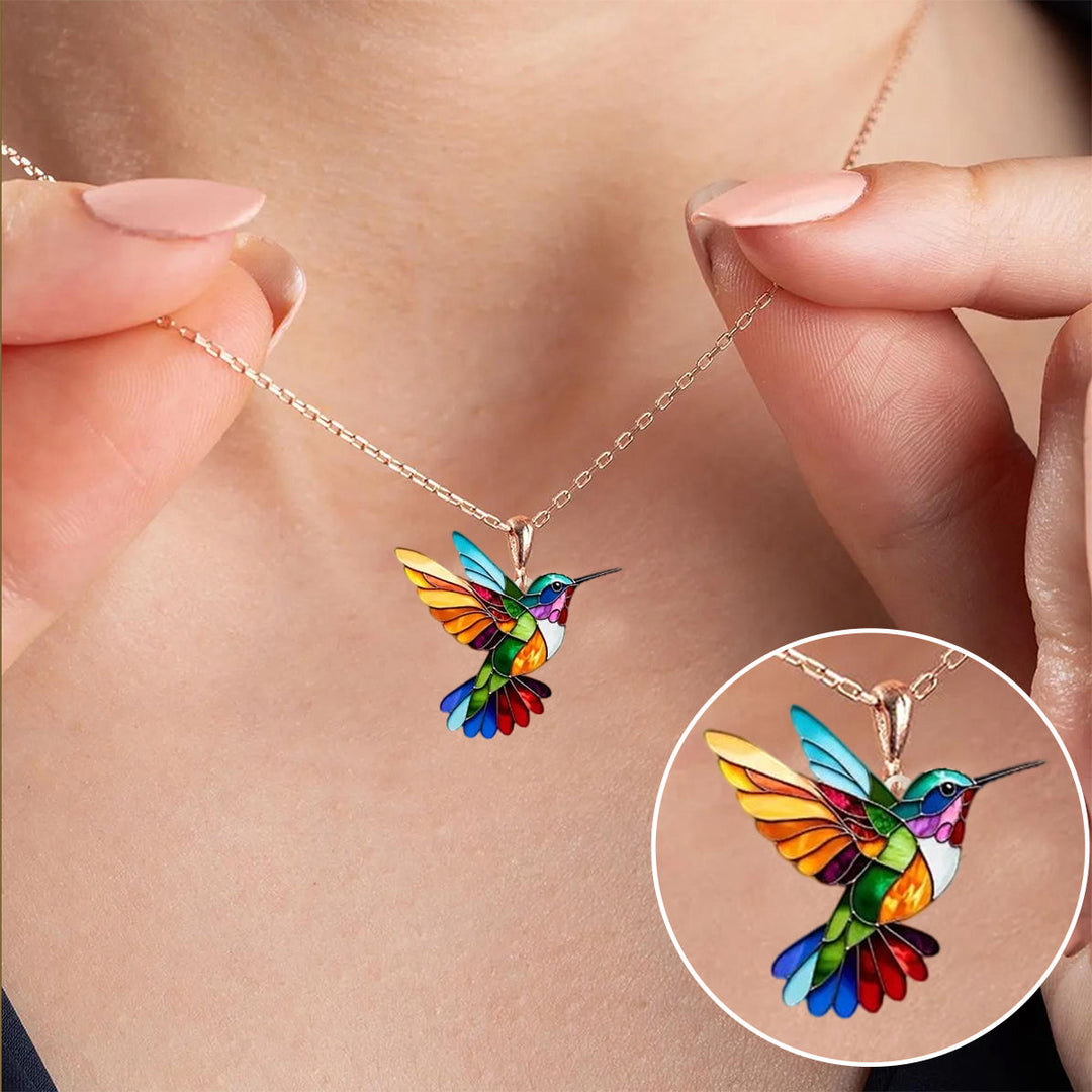 Aoife - Necklace with "Hummingbird" Pendant