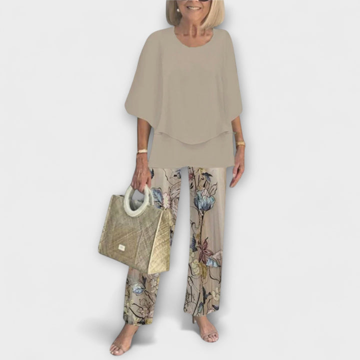 Sinead – Modern Set with Comfortable Blouse and Pants