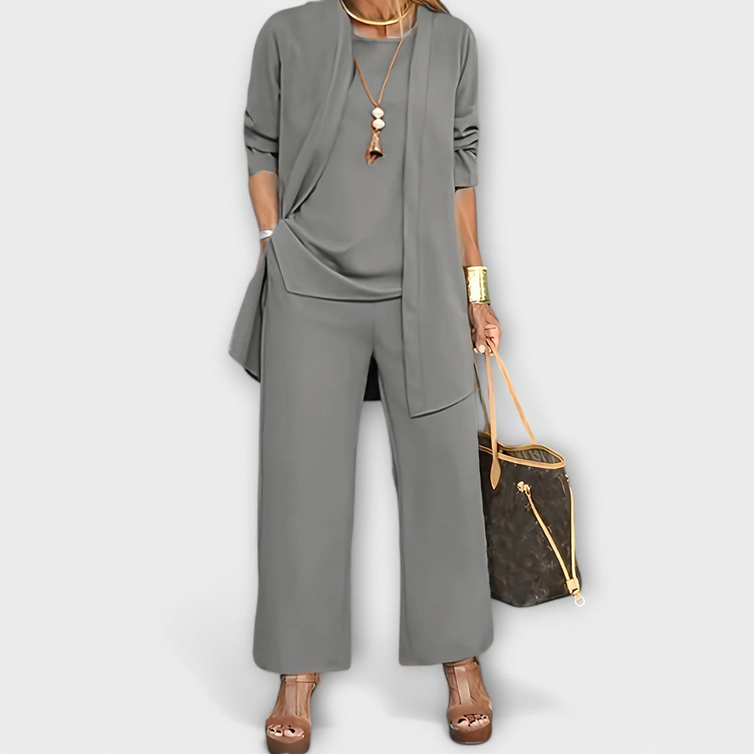 Nuala – Relaxed Three-Piece Set