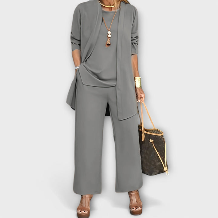 Nuala – Relaxed Three-Piece Set
