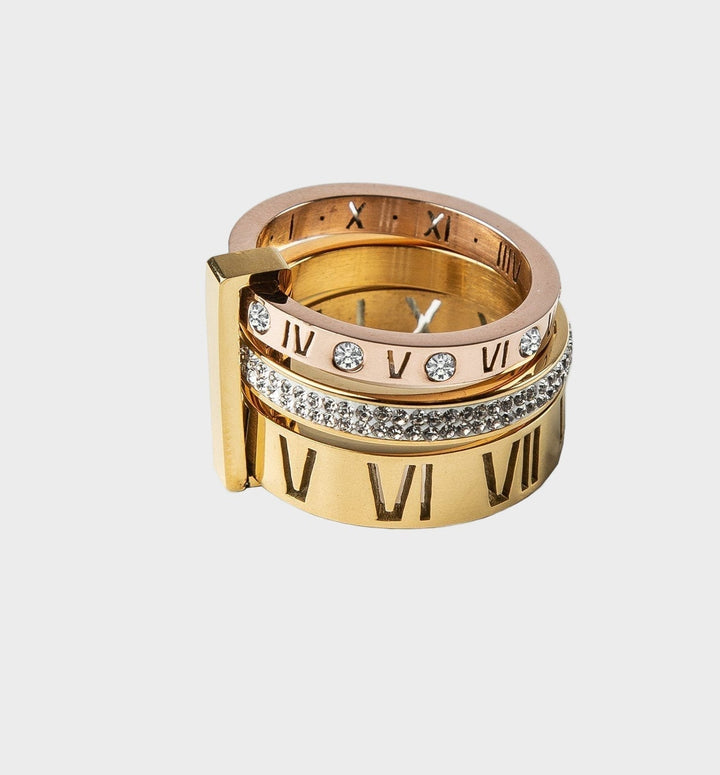 Ring with Three Sparkles