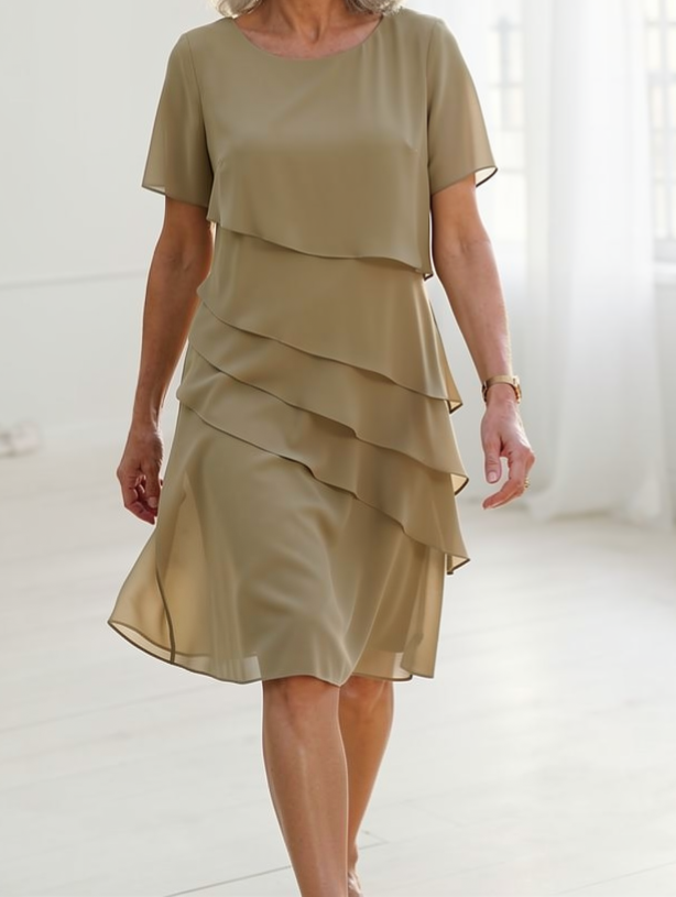 Nuala - Elegant Striped Dress