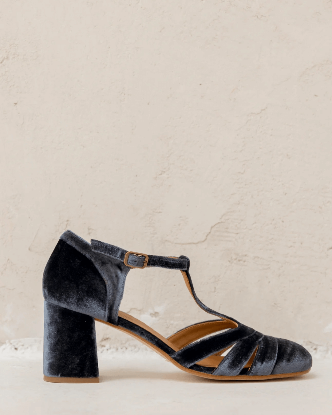 Pernille - T-bar Shoes