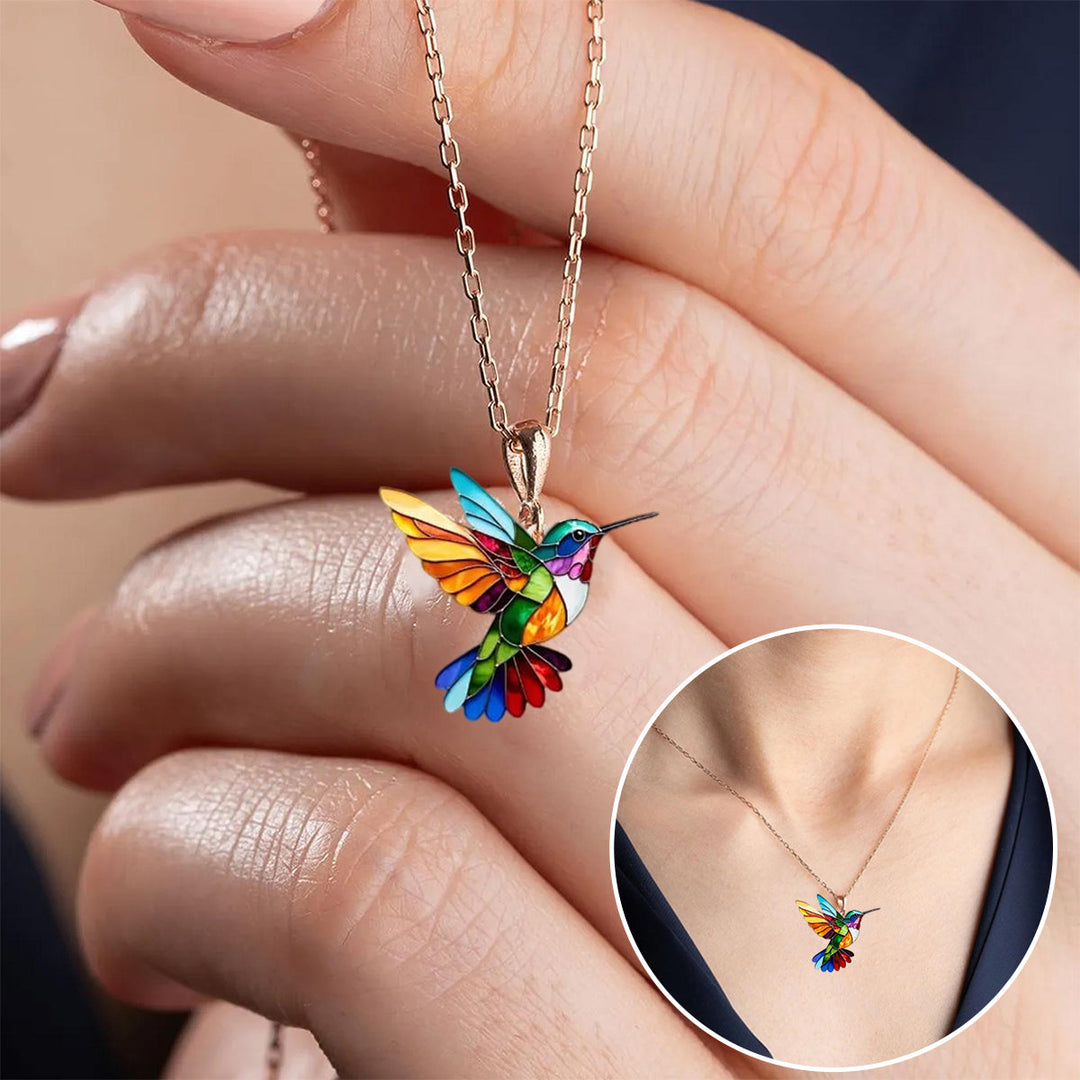 Aoife - Necklace with "Hummingbird" Pendant