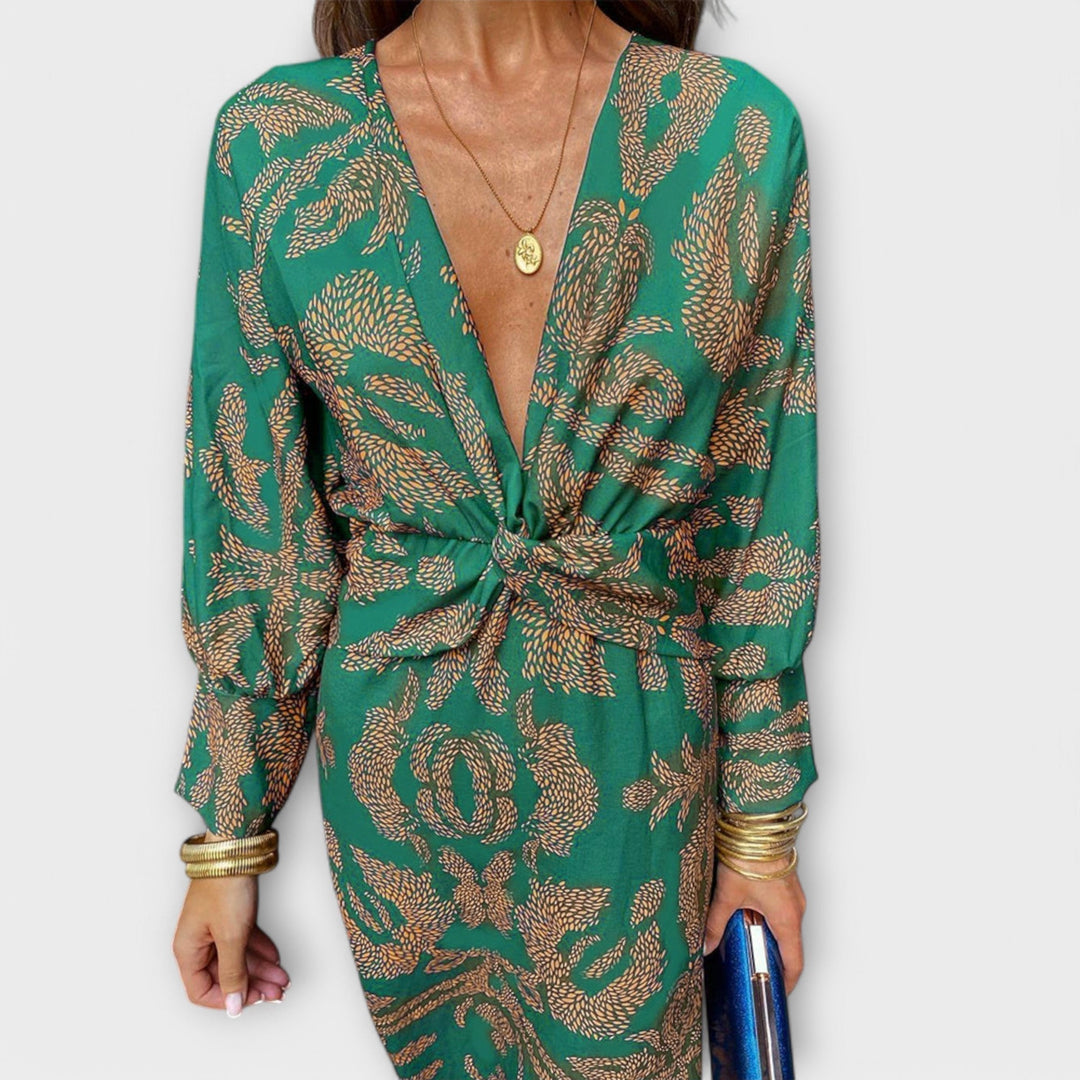 Gráinne - Elegant Dress with Long Sleeves