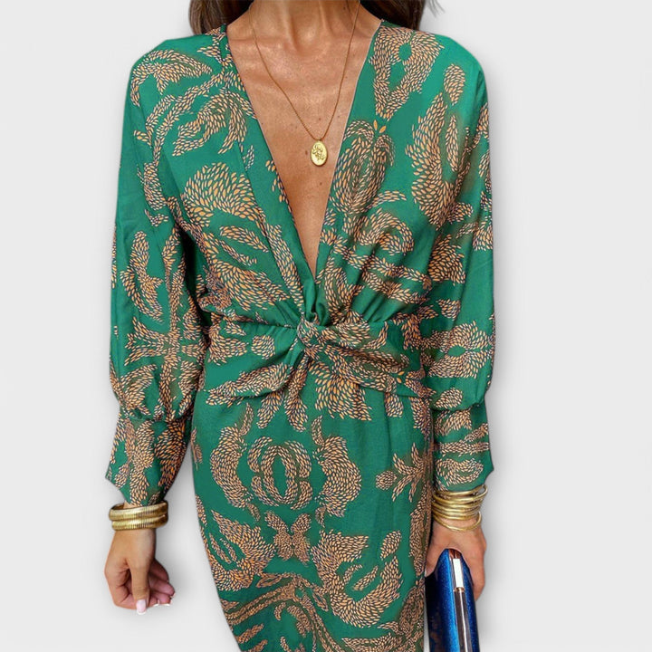 Gráinne - Elegant Dress with Long Sleeves