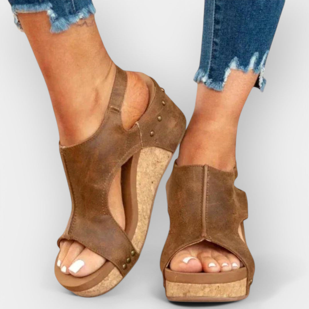 Platform sandals