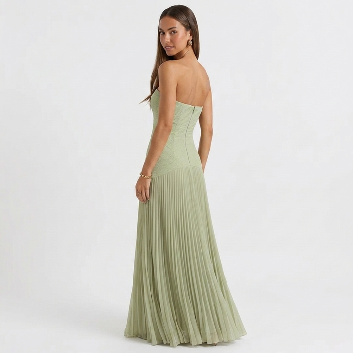 Niamh - Dress with Bare Shoulders
