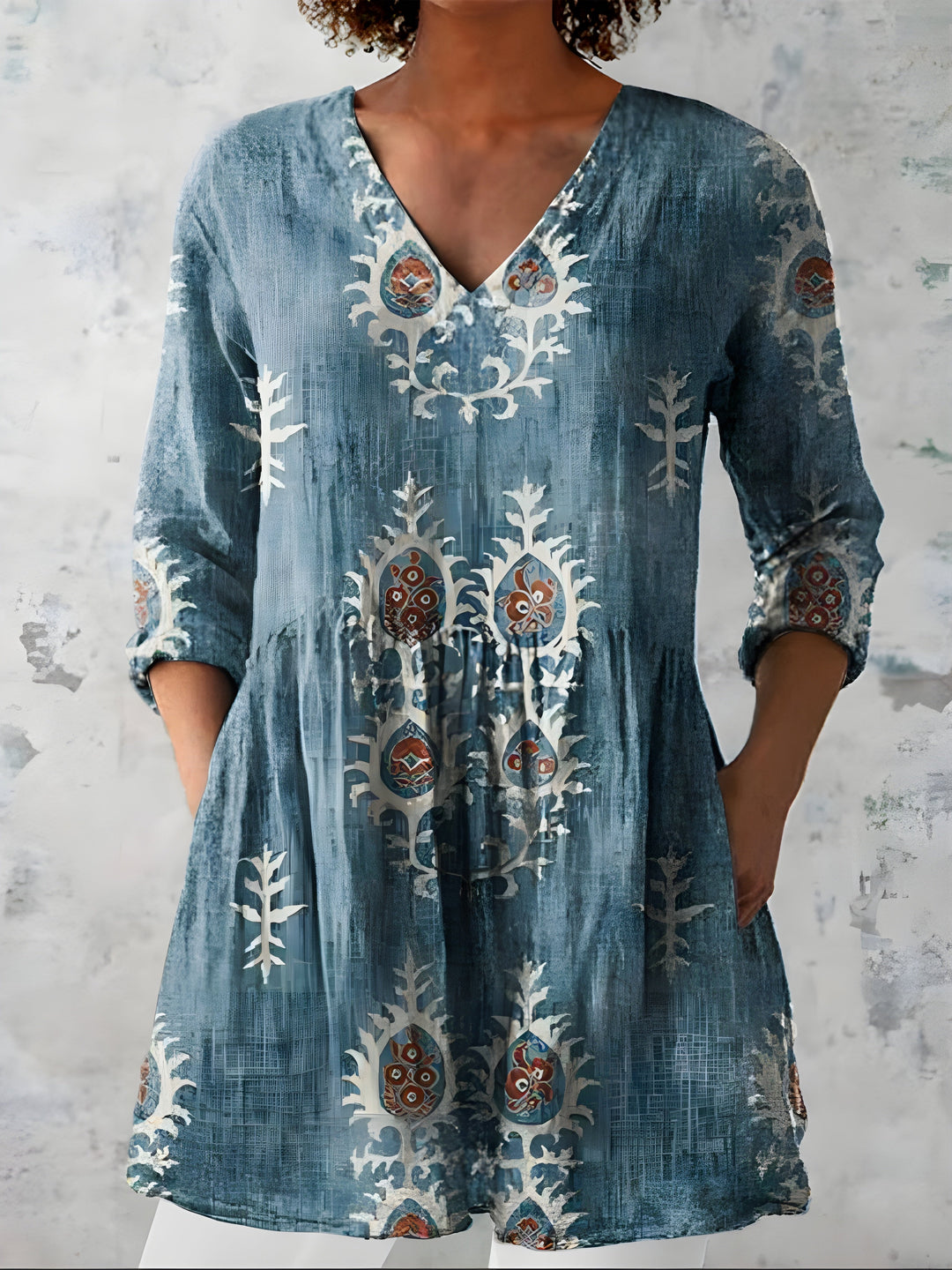 Aoife | Long Blouse with V-Neck