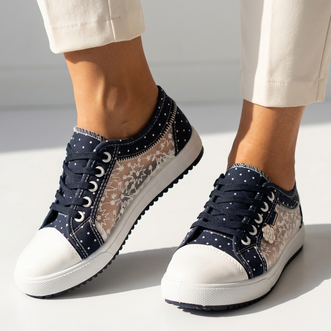 Ciara - Sneakers with Floral Details