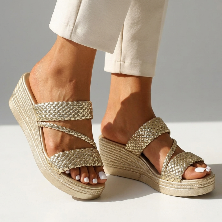 Aoife - Sandals with Braided Straps