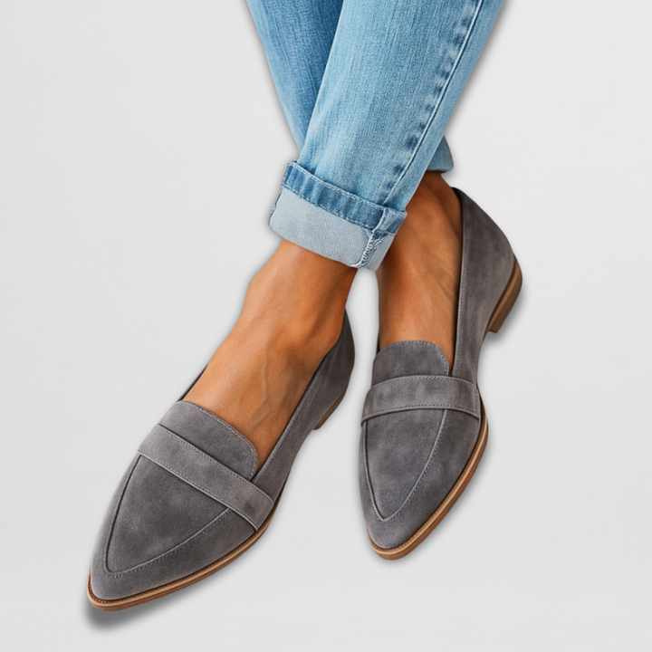 Órla - Elegant Leather Loafers with Refined Toe