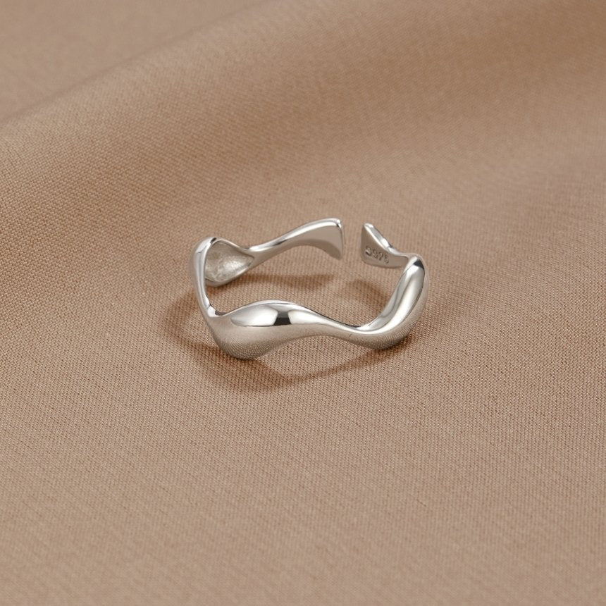 Vagues - Minimalist ring