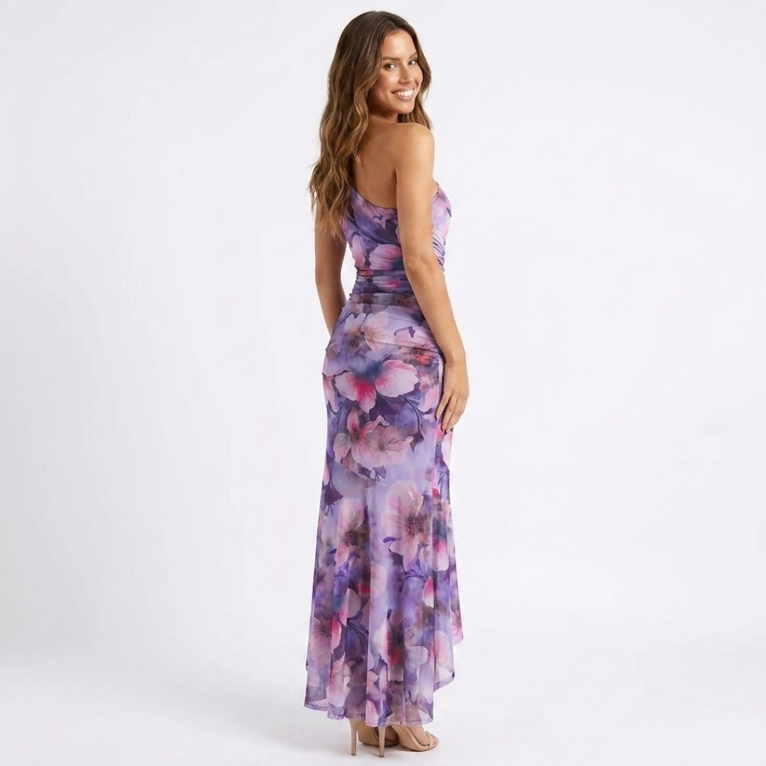 Mai - Dress with pleated shoulder