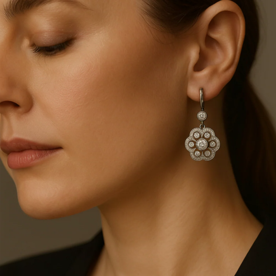Astrid - Vintage Mandala Crystal Pendant