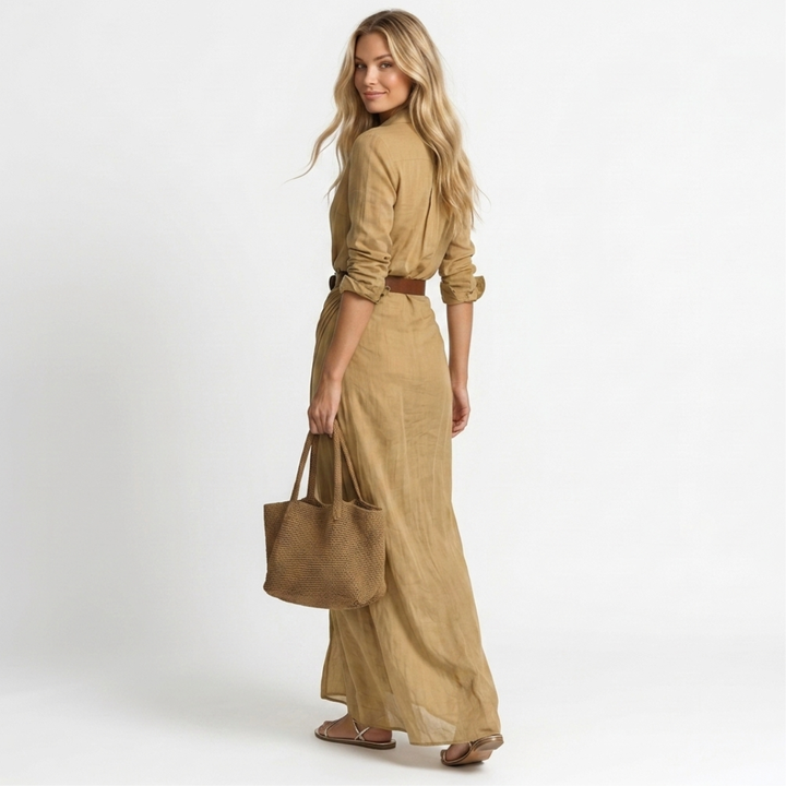 Sinéad – Elegant Maxi Dress with Lapel Collar and Defined Waist