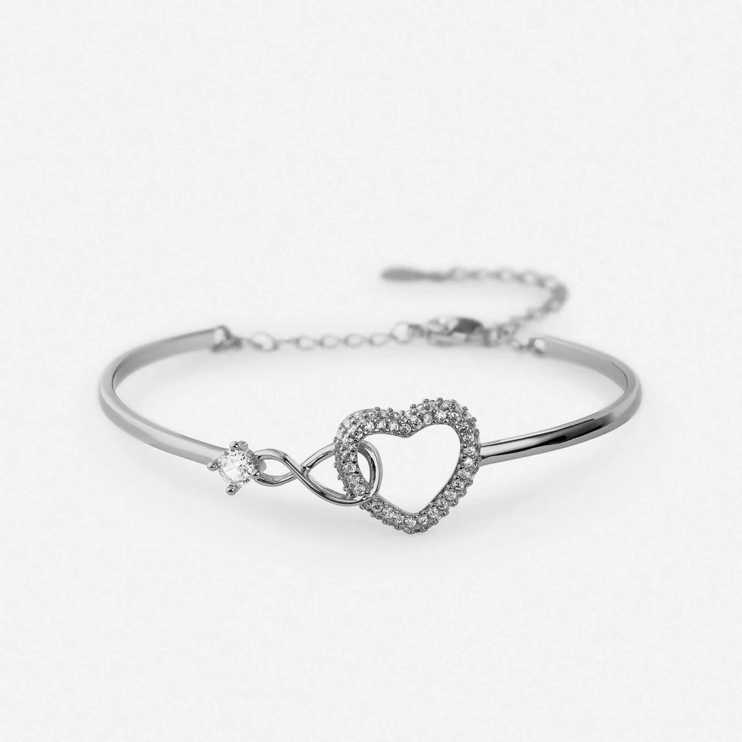 Aoife - Heart Bracelet