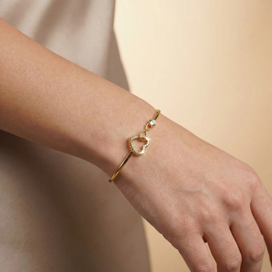 Aoife - Heart Bracelet