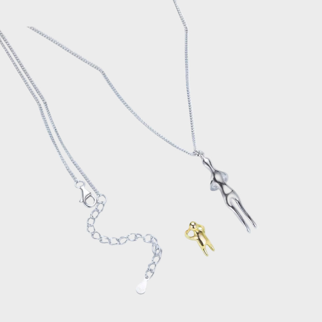 Bodil - The "Eternal Hug" necklace, a minimalist piece of jewelry with timeless charm