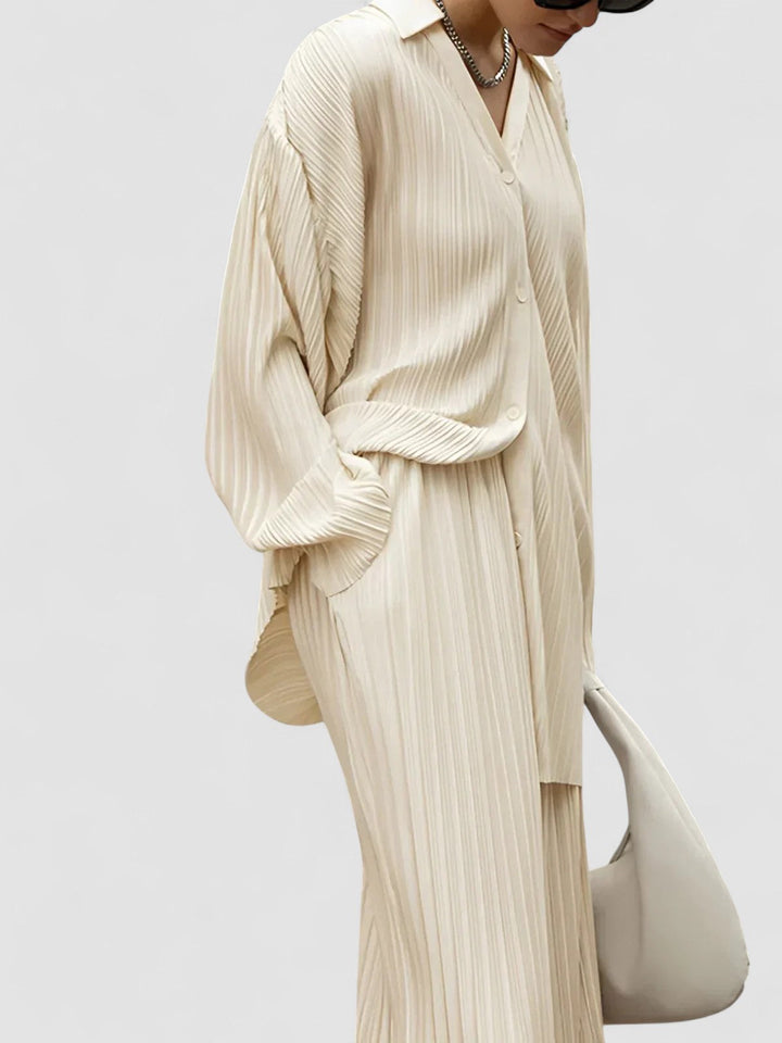 Oversized Two-Piece Set with Pleated Pockets