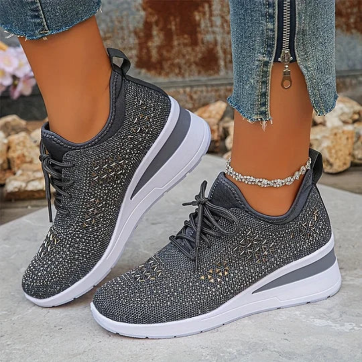 Niamh - Sneakers with Breathable Platform Sole