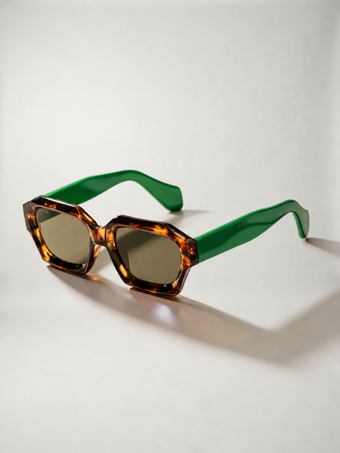 VENTURA Sunglasses