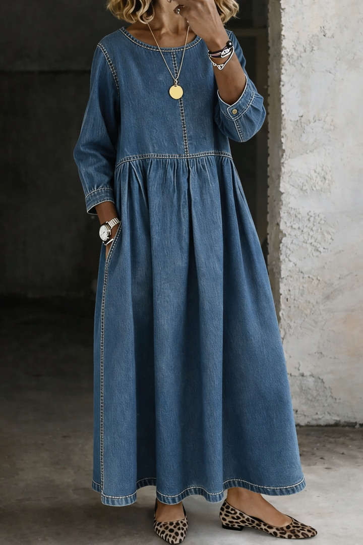 Nuala™ | Denim Dress with Round Neck and Long Sleeves