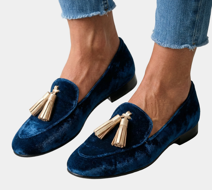 Ciara - Classic Loafers with Pompoms