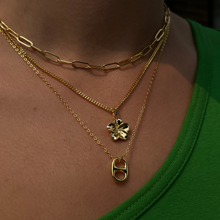 Iviskos Necklace