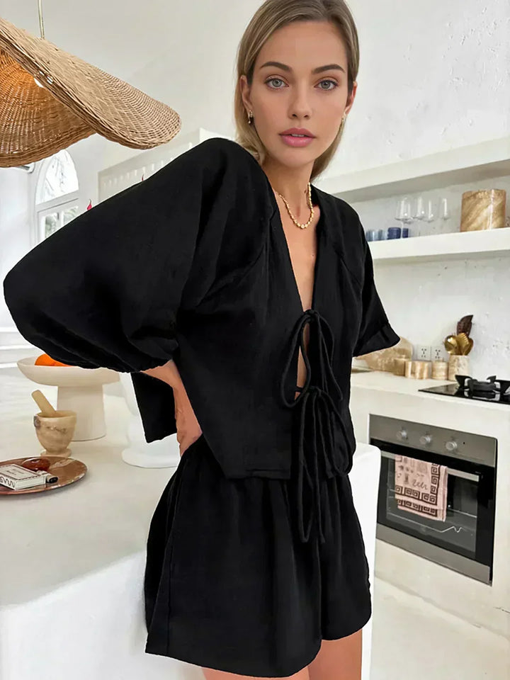 Set with Shorts and Long-Sleeve Blouse with Bow Detail