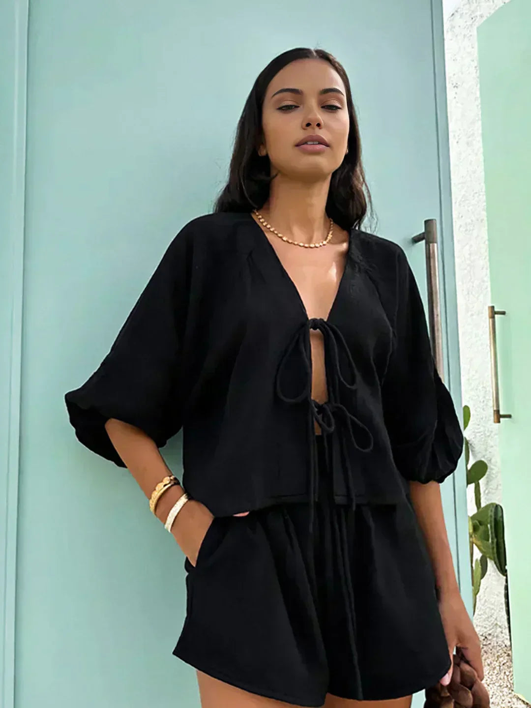 Set with Shorts and Long-Sleeve Blouse with Bow Detail