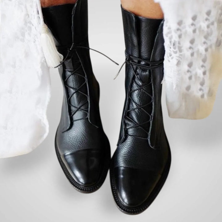 Vita - Leather lace-up ankle boot, smooth and textured