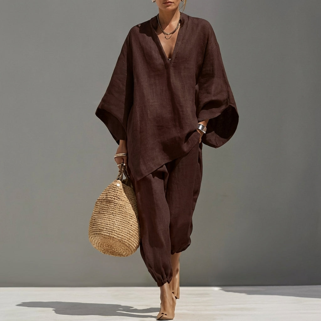 Fiona - Two-Piece Everyday Set with V-Neck for Women