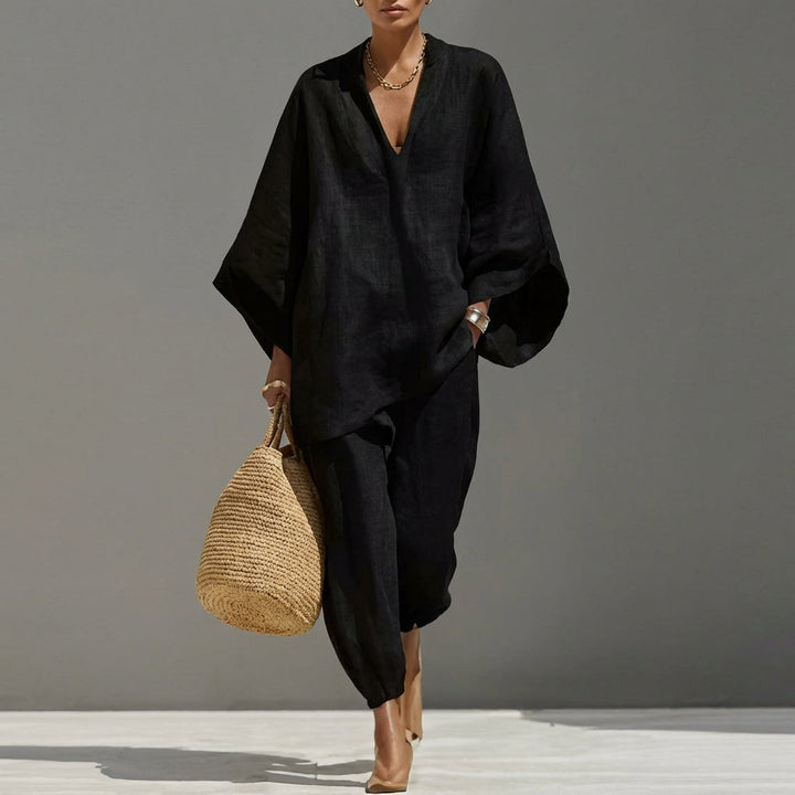 Fiona - Two-Piece Everyday Set with V-Neck for Women
